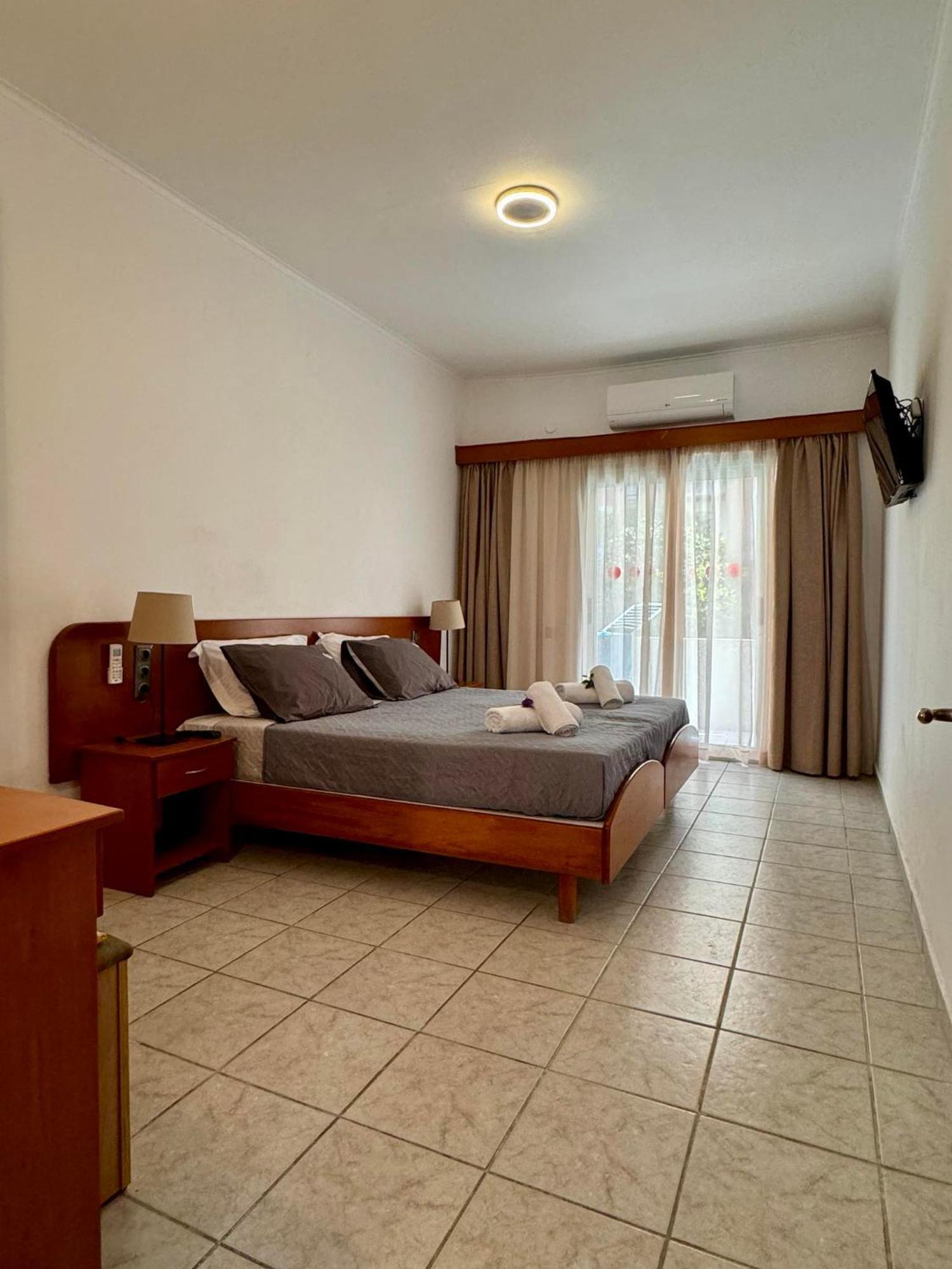 Summerscape Studios And Apartments Sidari  Exterior photo